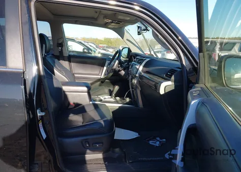 2018 Toyota 4Runner Limited from USA, damaged, VIN JTEBU5JR4J5559008